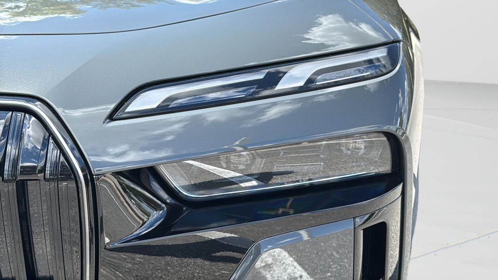 New 2026 Gray BMW 760i xDrive image 34