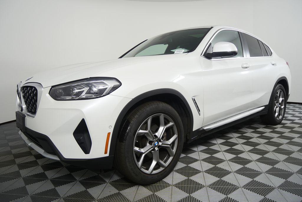 Thumbnail: 2024 BMW X4 - 6