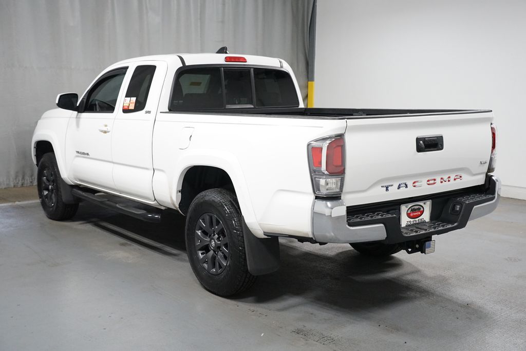 Thumbnail: 2022 Toyota Tacoma - 6