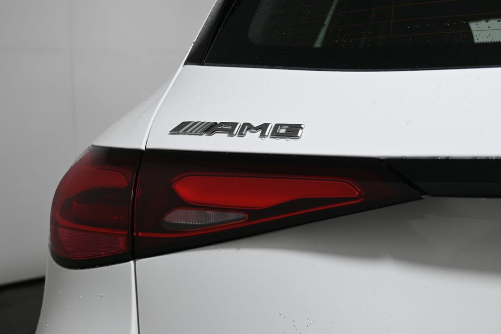 Thumbnail: 2026 Mercedes-Benz GLC - 12