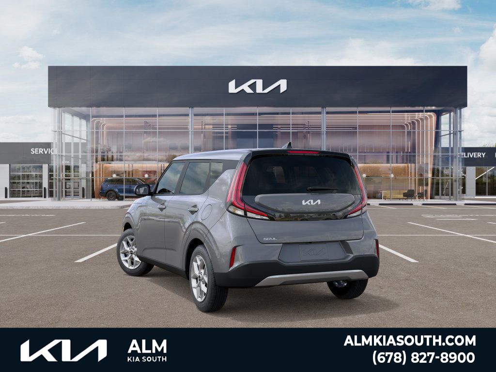 2025 Kia Soul LX photo 4