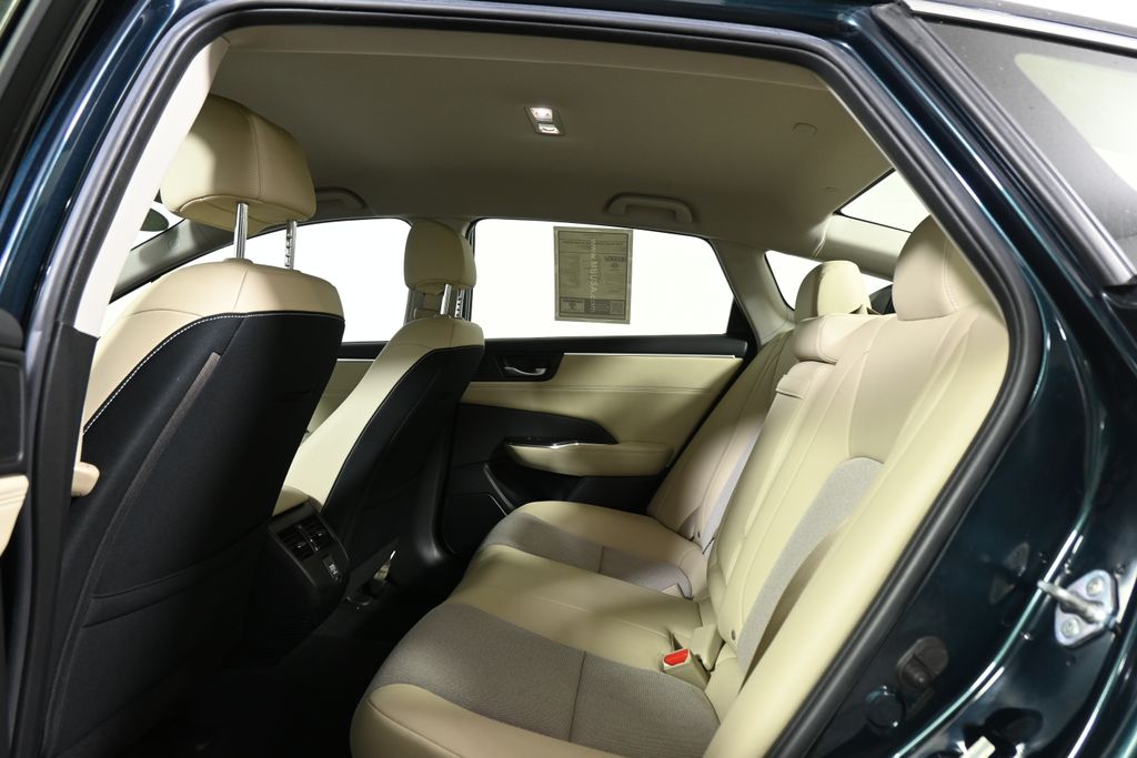 Thumbnail: 2018 Honda Clarity - 32