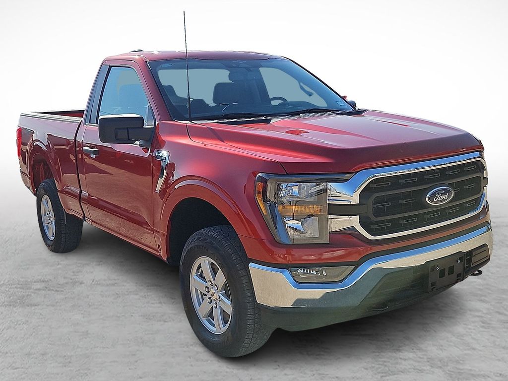 Hot Pepper Red Metallic Tinted Clearcoat 2023 Ford F-150 Pickup Truck Four-Wheel Drive Automatic