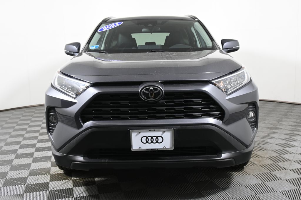 Thumbnail: 2021 Toyota RAV4 - 9