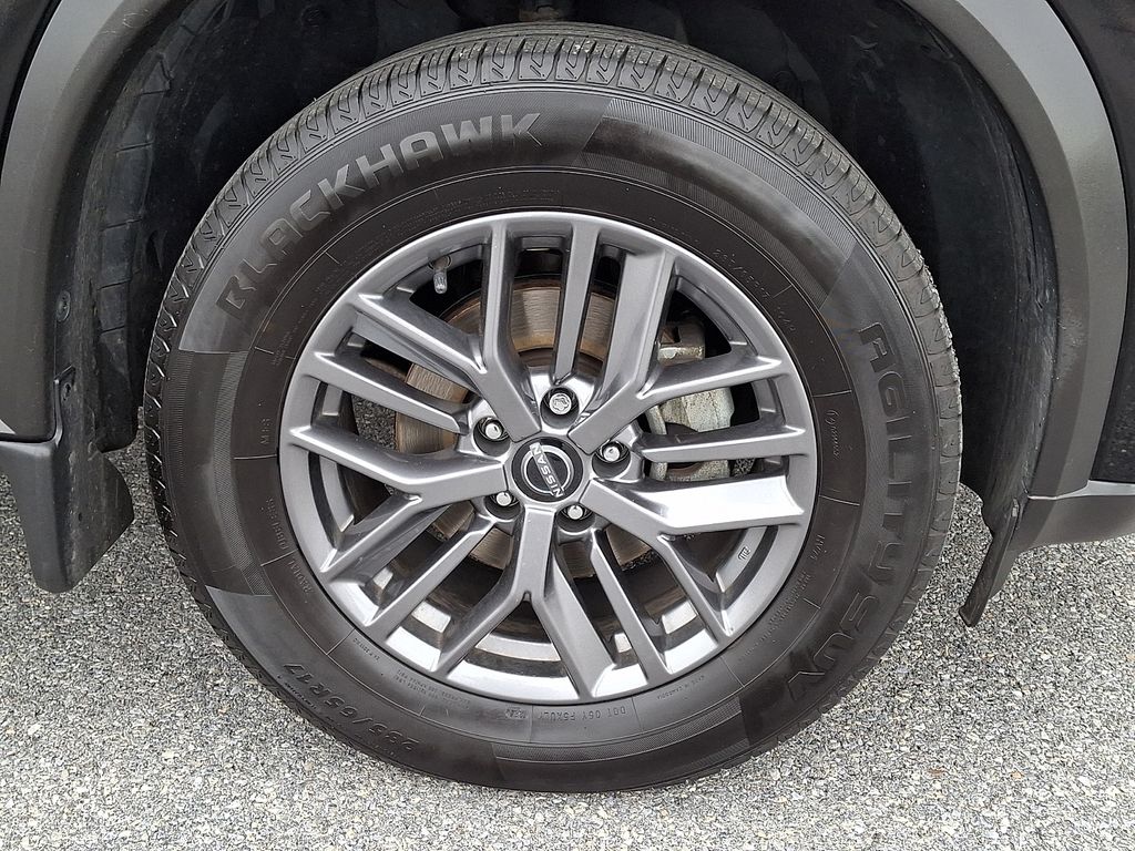 2023 Nissan Rogue — photo 8