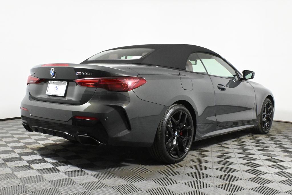 2025 BMW 4 Series M440i xDrive 8