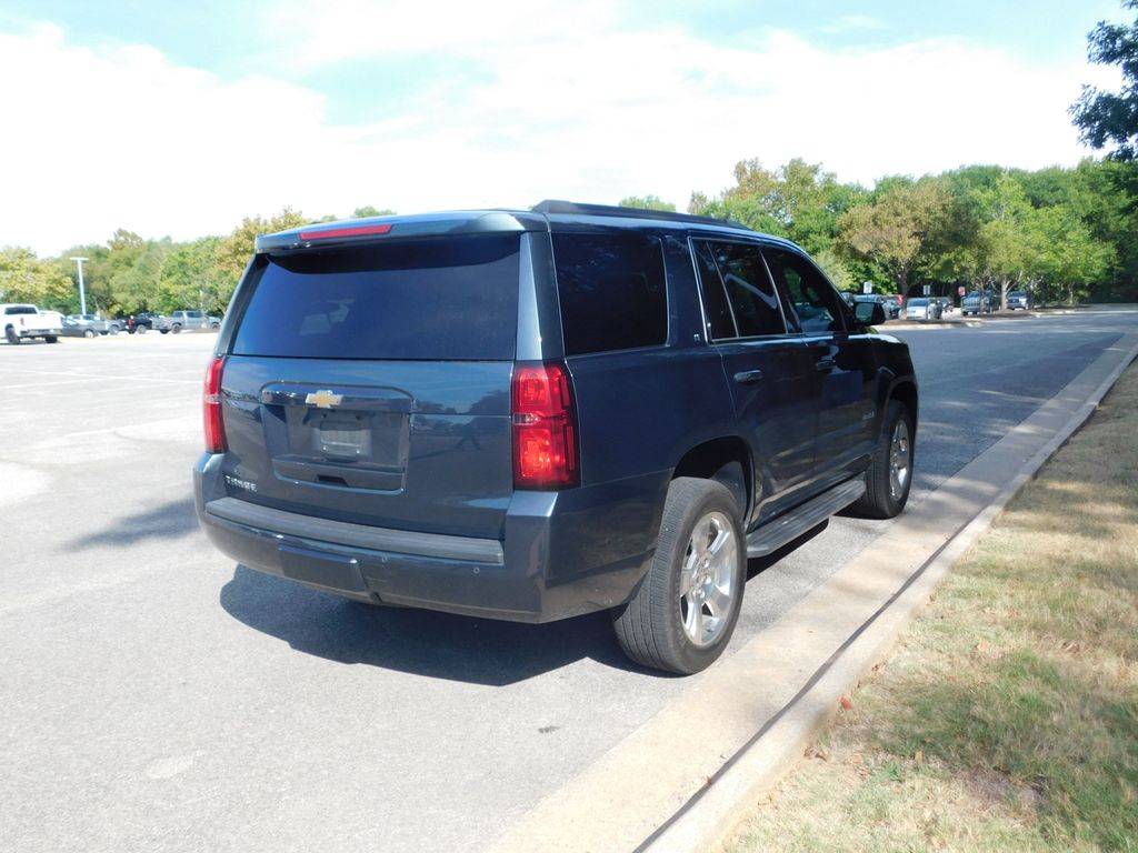 Thumbnail: 2019 Chevrolet Tahoe - 11
