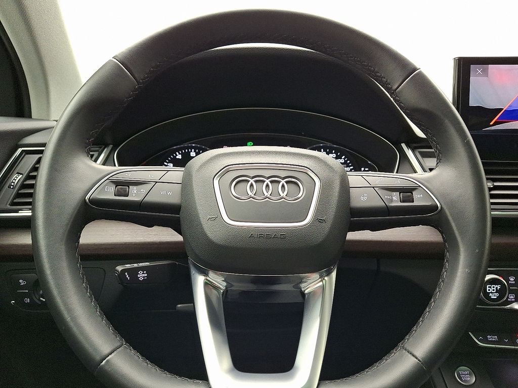 Thumbnail: 2022 Audi Q5 - 20