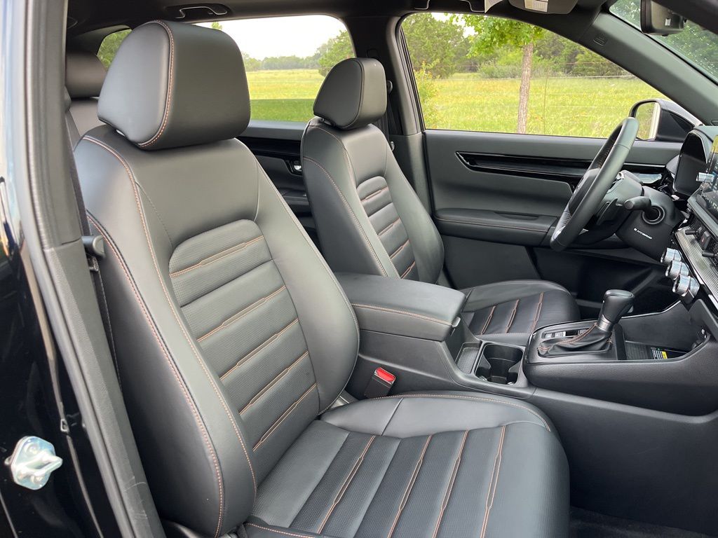 2024 Honda CR-V Sport Touring 27