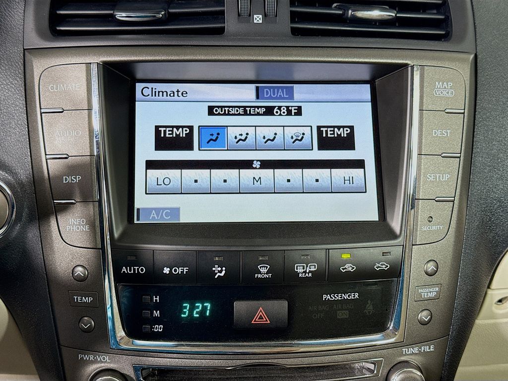 Thumbnail: 2010 Lexus IS - 16