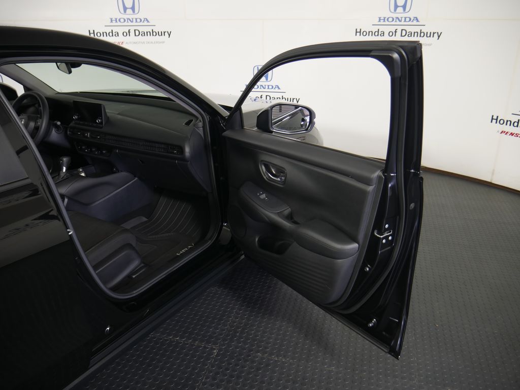 Thumbnail: 2023 Honda HR-V - 7