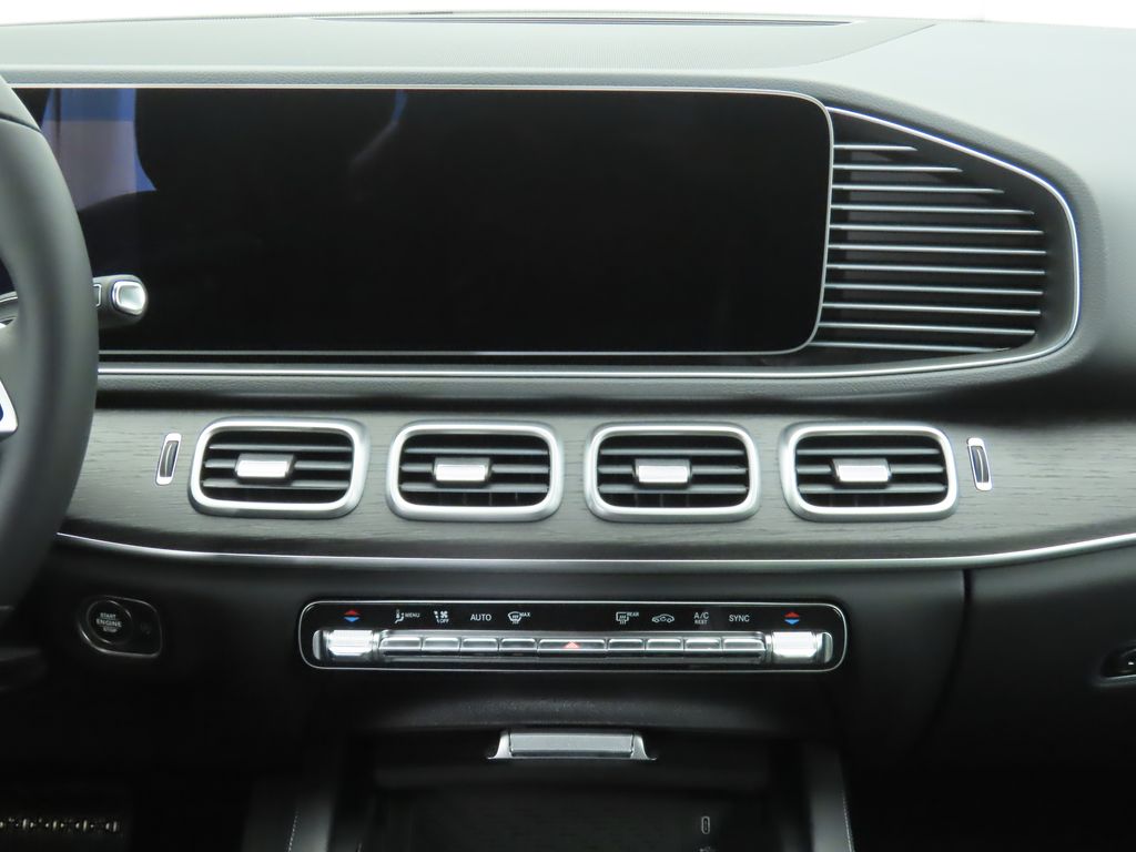 Thumbnail: 2026 Mercedes-Benz GLE - 14