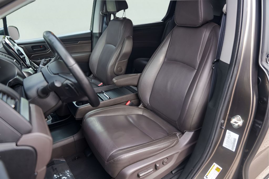 Used Car 2019 Honda Odyssey  Ex-l For Sale Under $20,000 In Austin, Texas