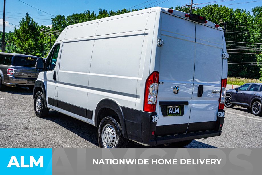 Used 2025 White Ram High Roof image 5