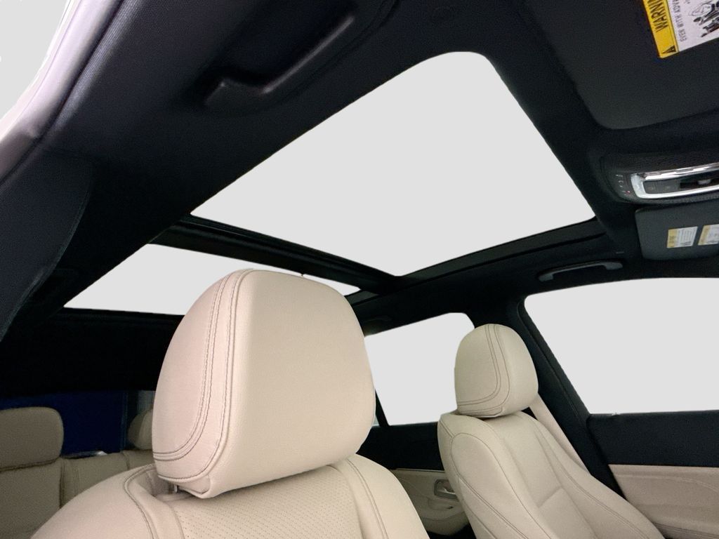 Thumbnail: 2026 Mercedes-Benz GLE - 20