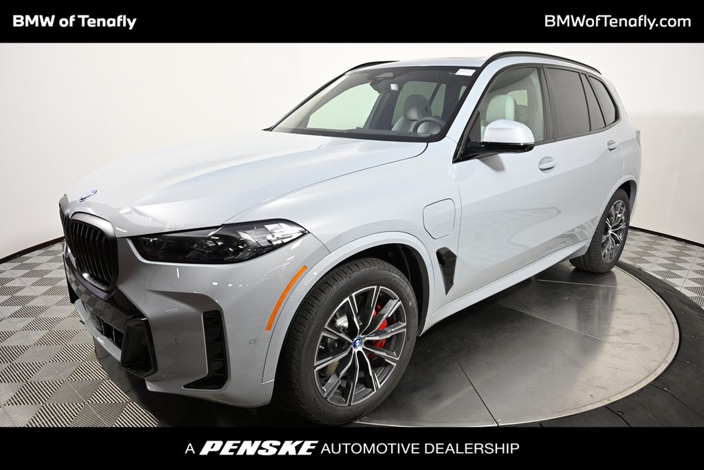 2025 BMW X5 xDrive50e -
                Tenafly, NJ