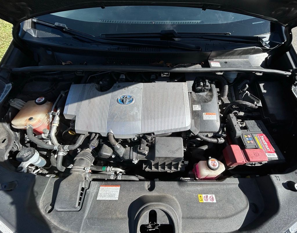 Thumbnail: 2020 Toyota Prius - 11