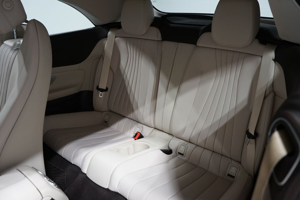 Thumbnail: 2019 Mercedes-Benz E-Class - 31