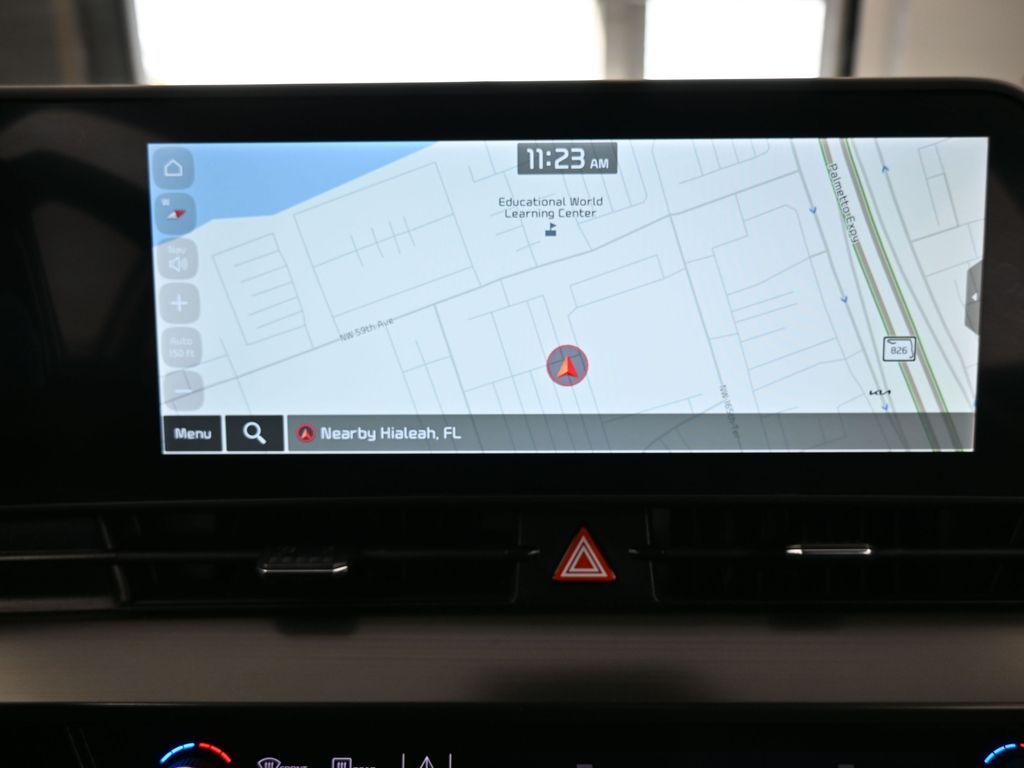 Used 2025 Everlasting Silver Kia EX image 19