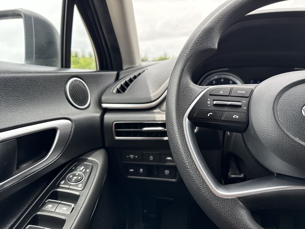 2023 Hyundai Sonata SE Blue at Baytown Hyundai