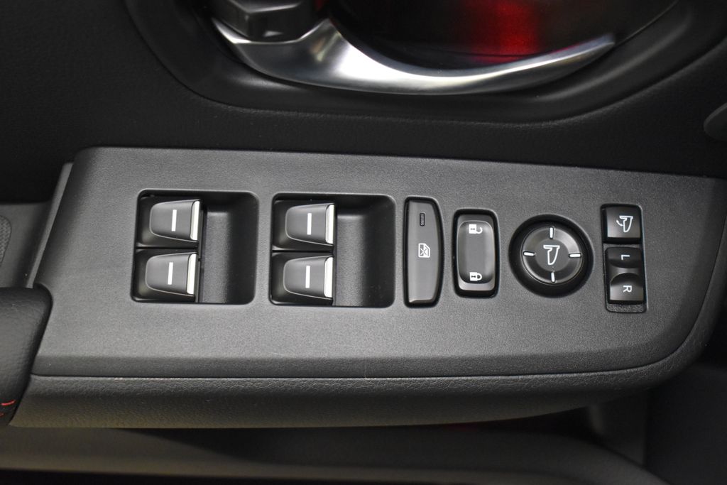 Thumbnail: 2025 Honda Pilot - 9