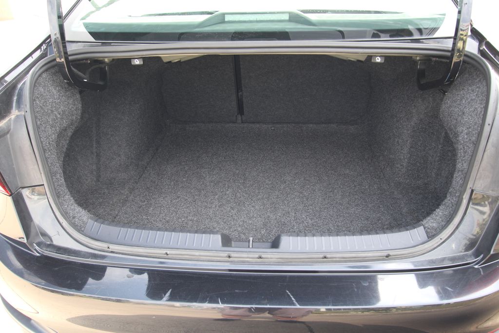 Used 2024 Volkswagen Jetta Sedan