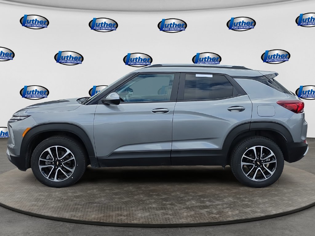 2025 Chevrolet TrailBlazer LT Gray at Klick Lewis Buick Chevrolet