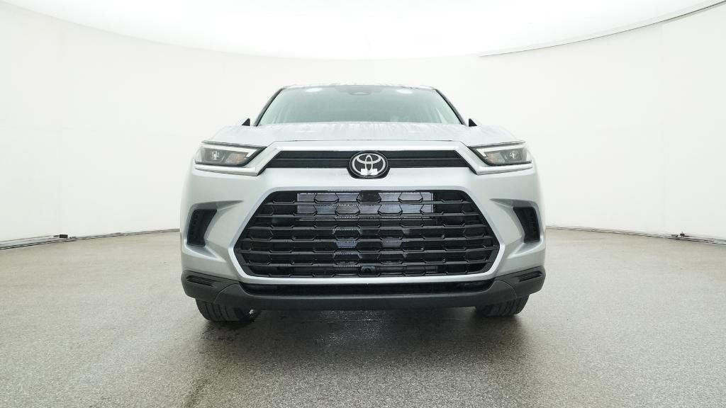Thumbnail: 2025 Toyota Grand Highlander - 2