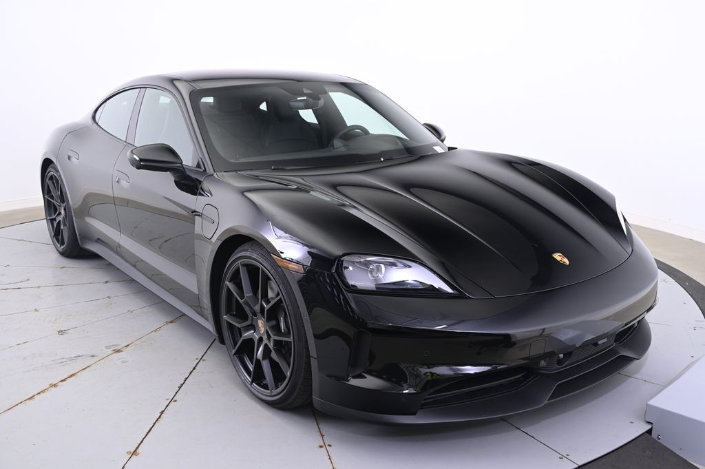 Thumbnail: 2025 Porsche Taycan - 9