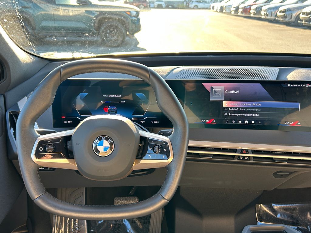 Thumbnail: 2026 BMW iX - 17
