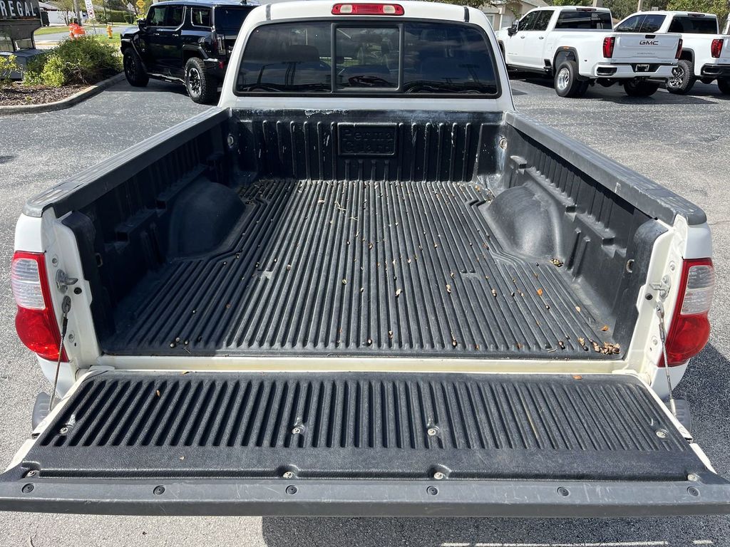 2006 Toyota Tundra SR5 17