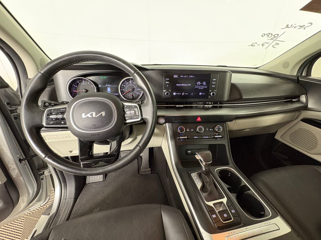Certified Used 2022 Silver Kia LXS image 7