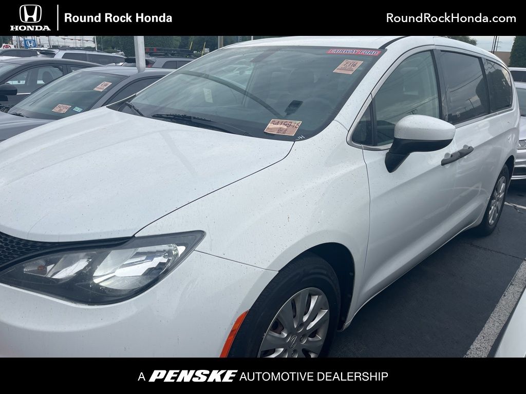 2018 Chrysler Pacifica L -
                  Round Rock, TX