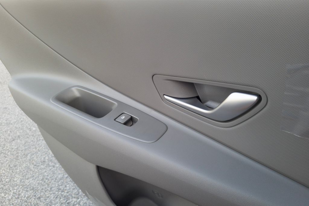 New 2026 White Hyundai SE image 16