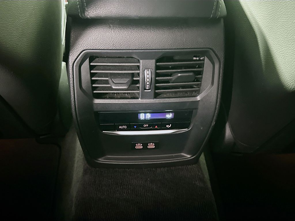 Thumbnail: 2021 BMW 4 Series - 26