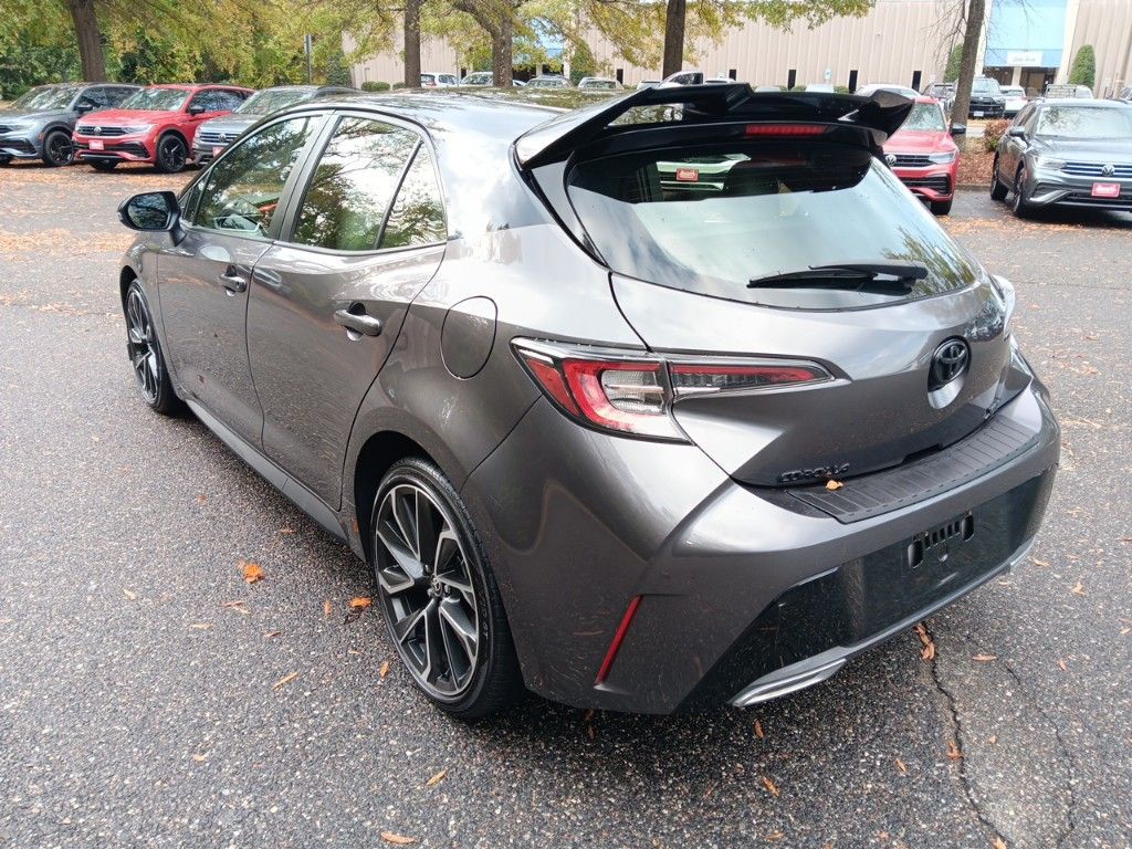 2022 Toyota Corolla Hatchback XSE 3