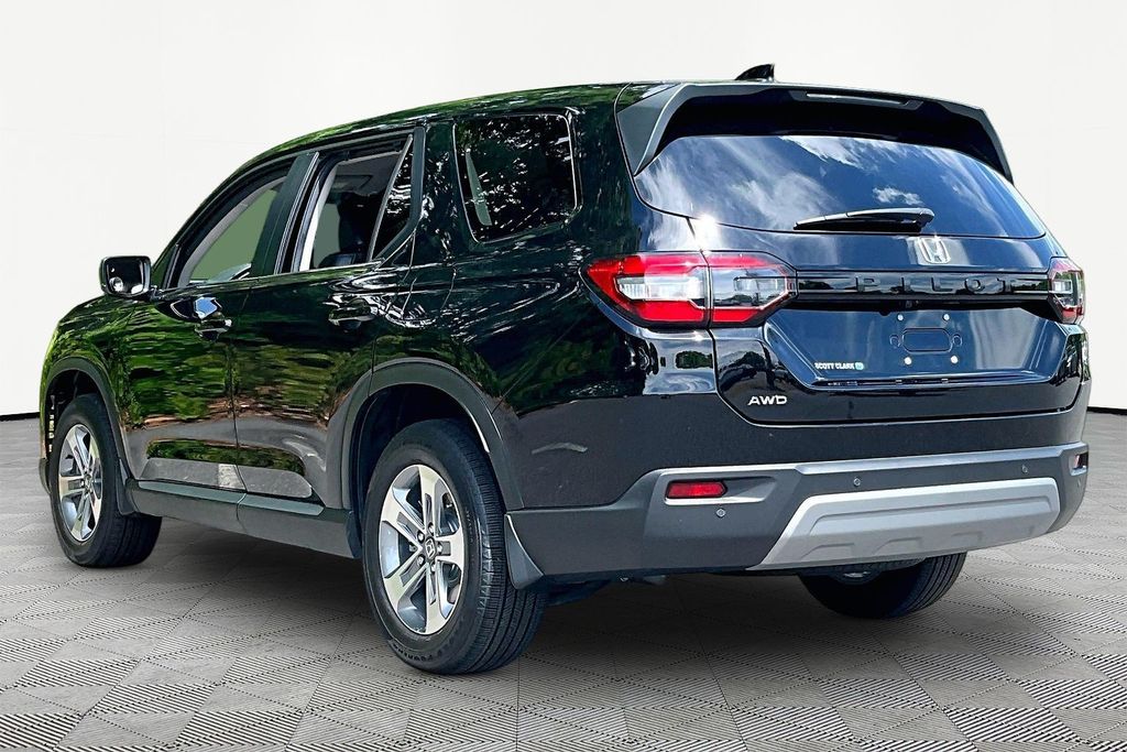 2025 Honda Pilot EX-L - Photo 4