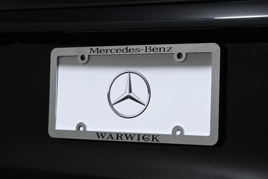 2025 Mercedes-Benz GLC 300 13