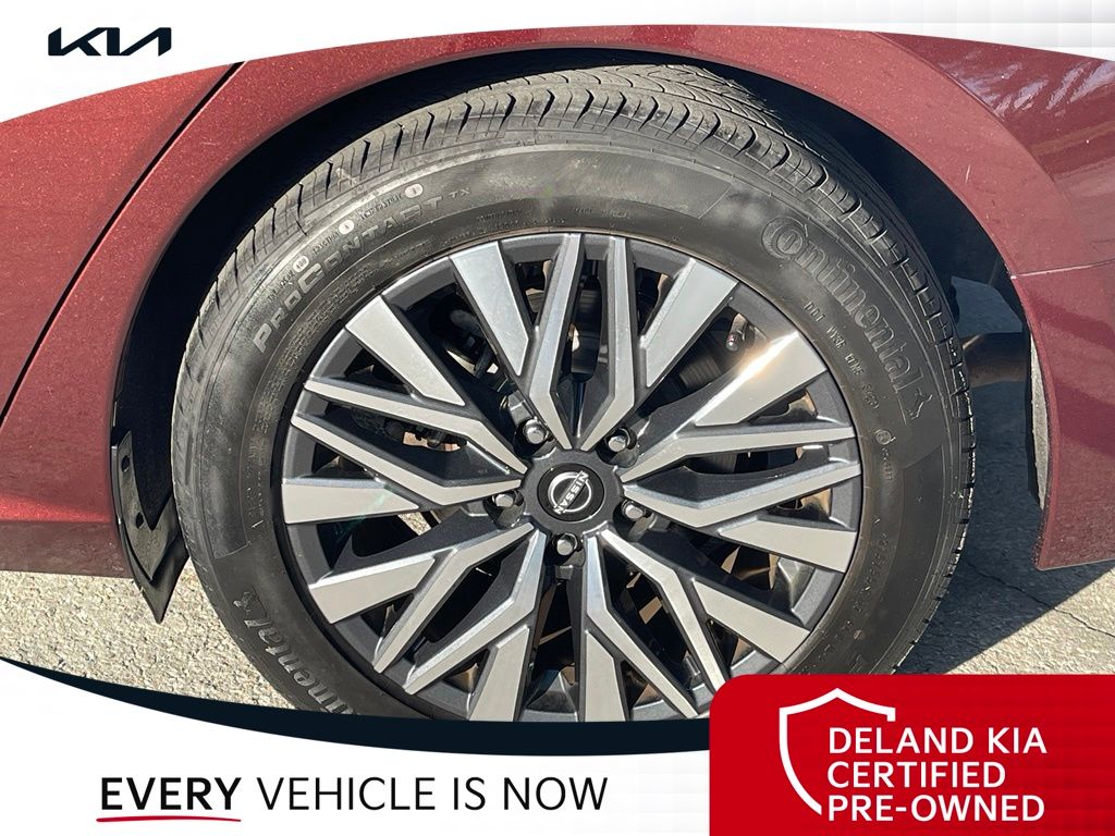 Used 2024 Nissan Altima Sedan