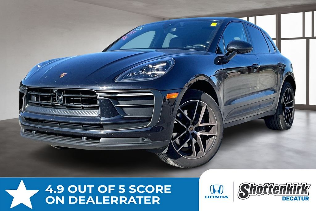 2023 Porsche Macan Base's photo