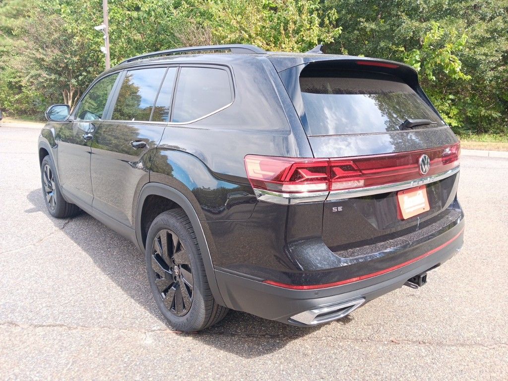 2025 Volkswagen Atlas 2.0T SE w/Technology 3