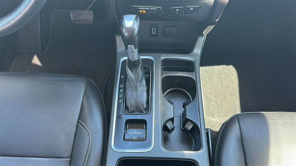 2017 Ford Escape Titanium Gray at Community Kia
