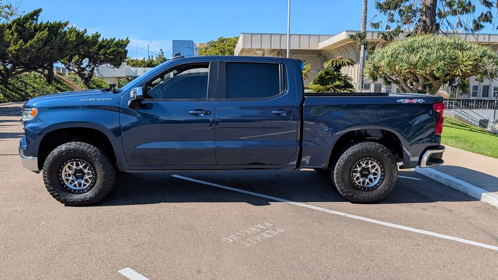 Used 2023 Chevrolet Silverado 1500 LT 4D Crew Cab