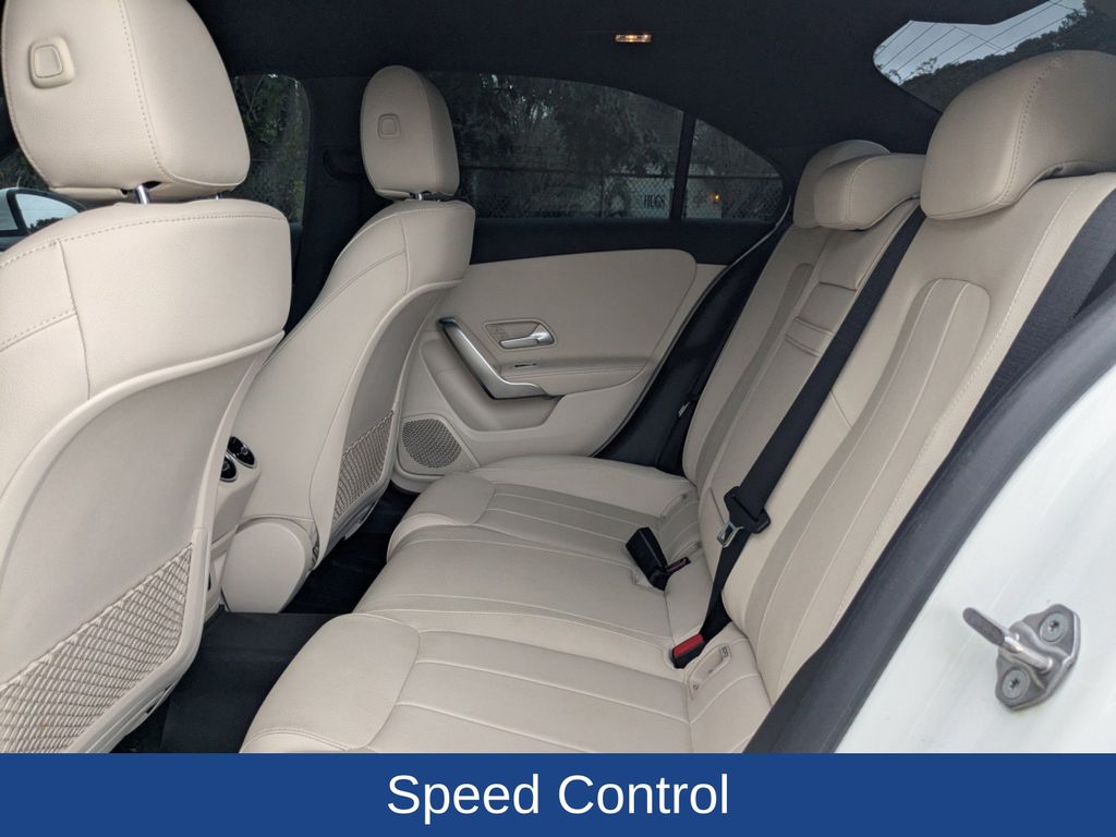 2022 Mercedes-Benz A 220 4MATIC