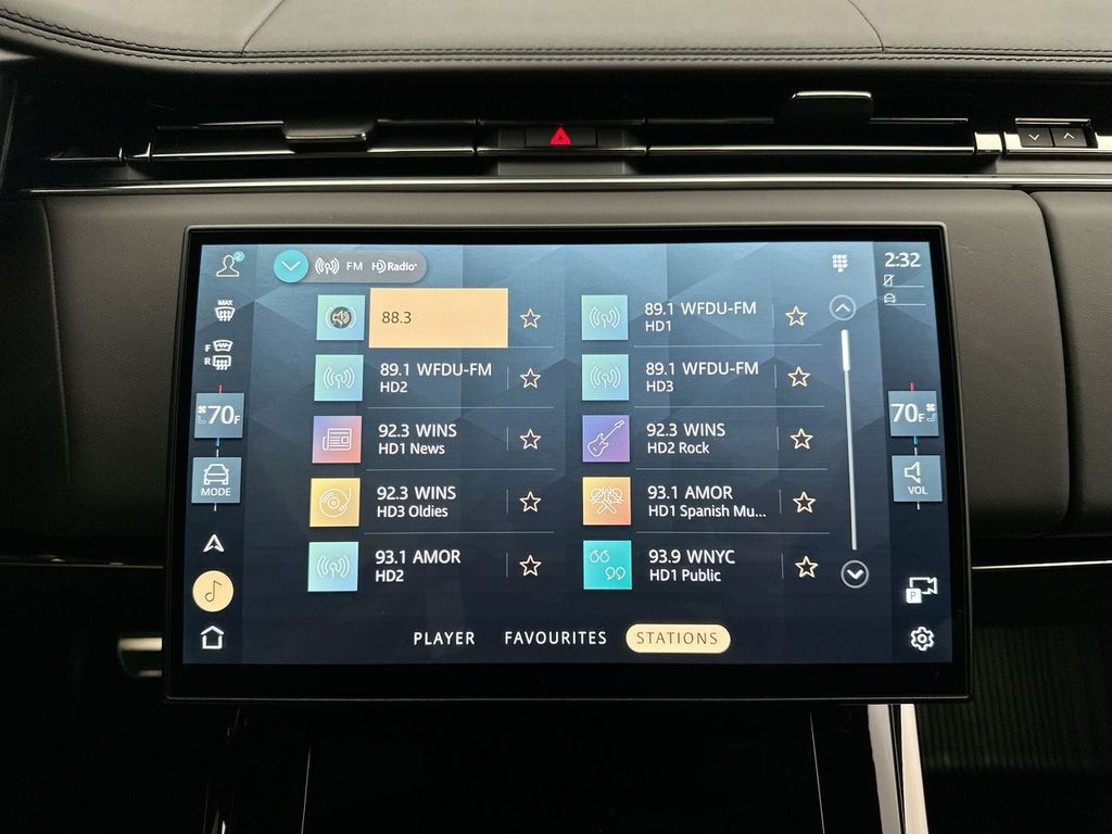 Thumbnail: 2024 Land Rover Range Rover Sport - 27