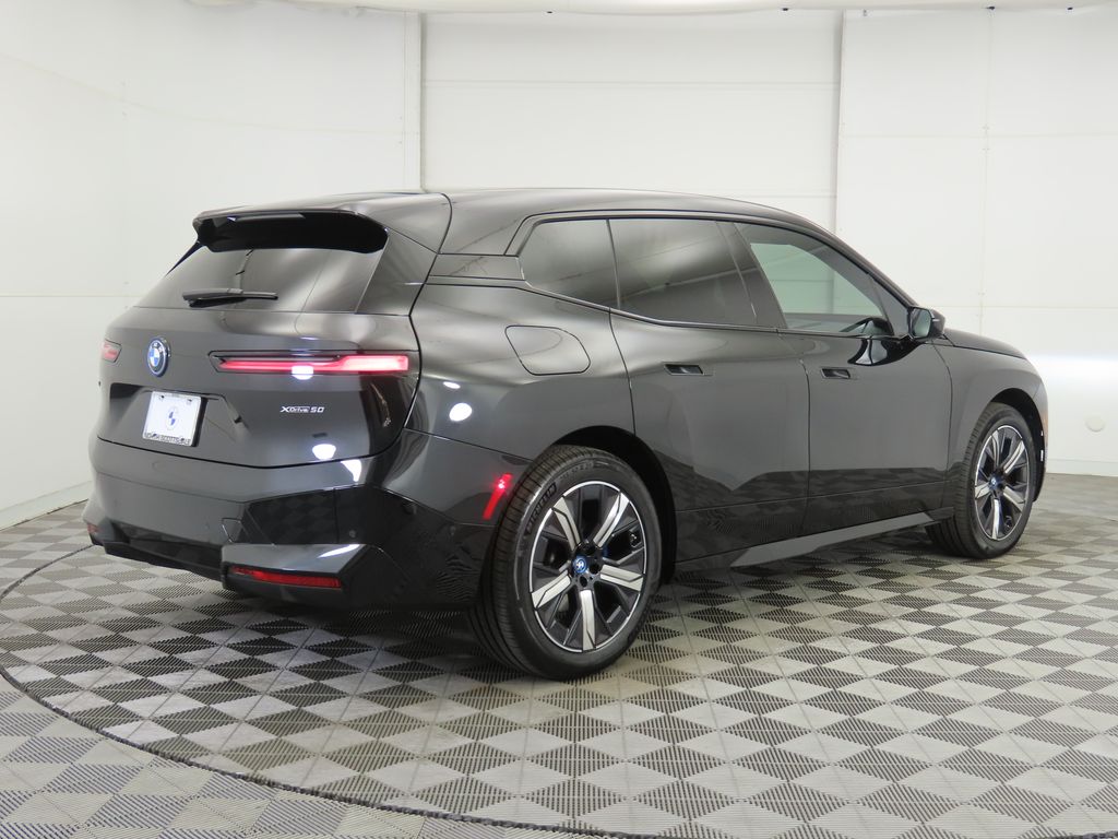 Thumbnail: 2024 BMW iX - 5