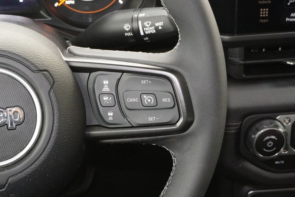 Used Car 2025 Jeep Gladiator  Mojave For Sale Under $50,000 In Weatherford, Texas