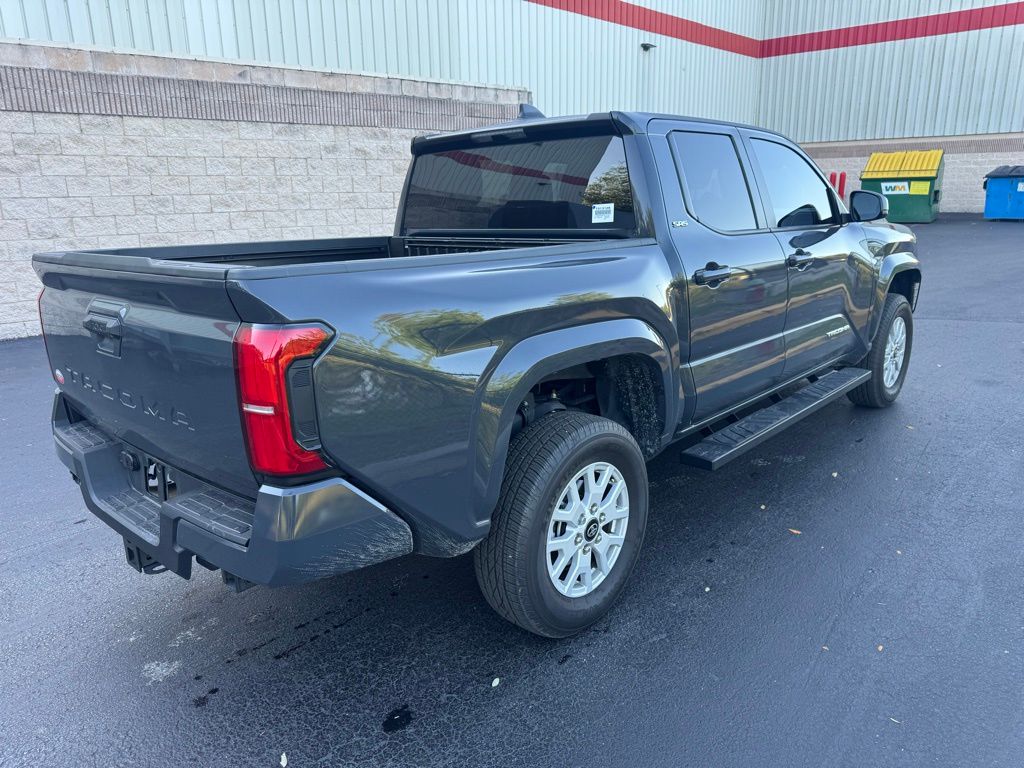 2024 Toyota Tacoma SR5 5