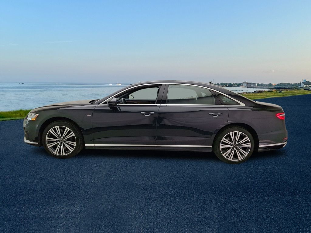 Thumbnail: 2021 Audi A8 - 7