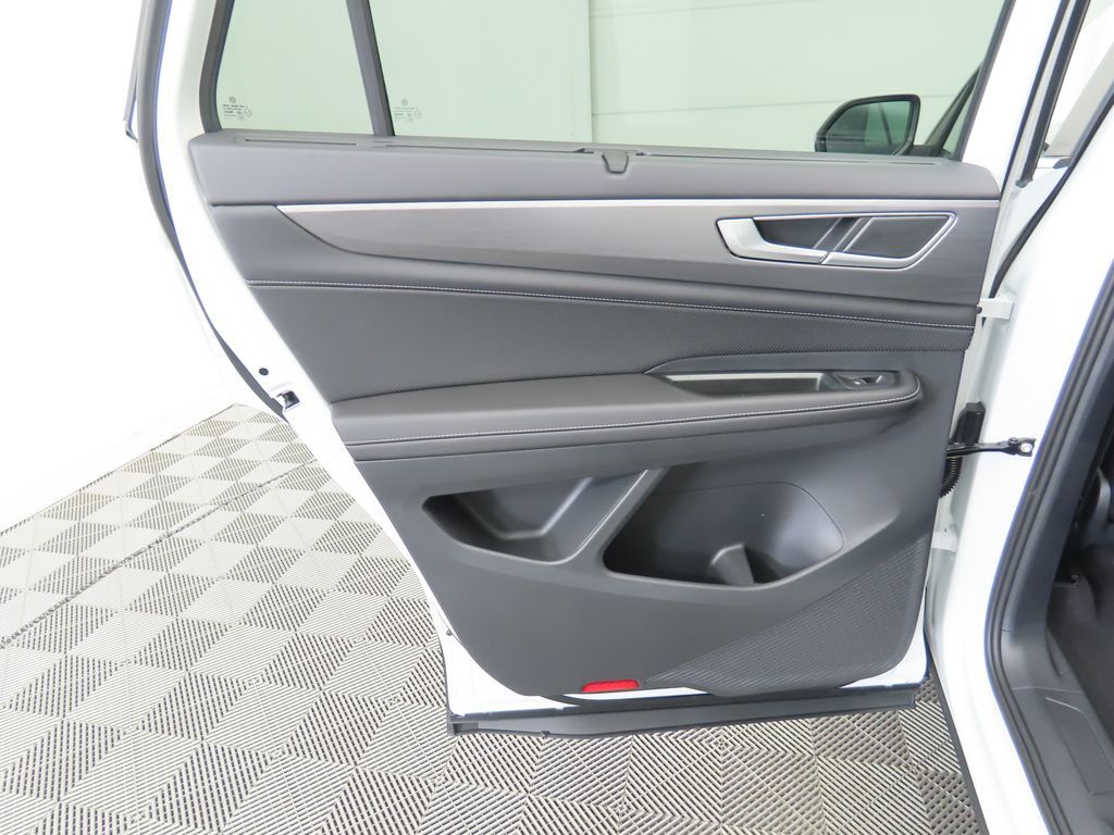 Thumbnail: 2026 Volkswagen Atlas - 26